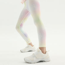 Render pants