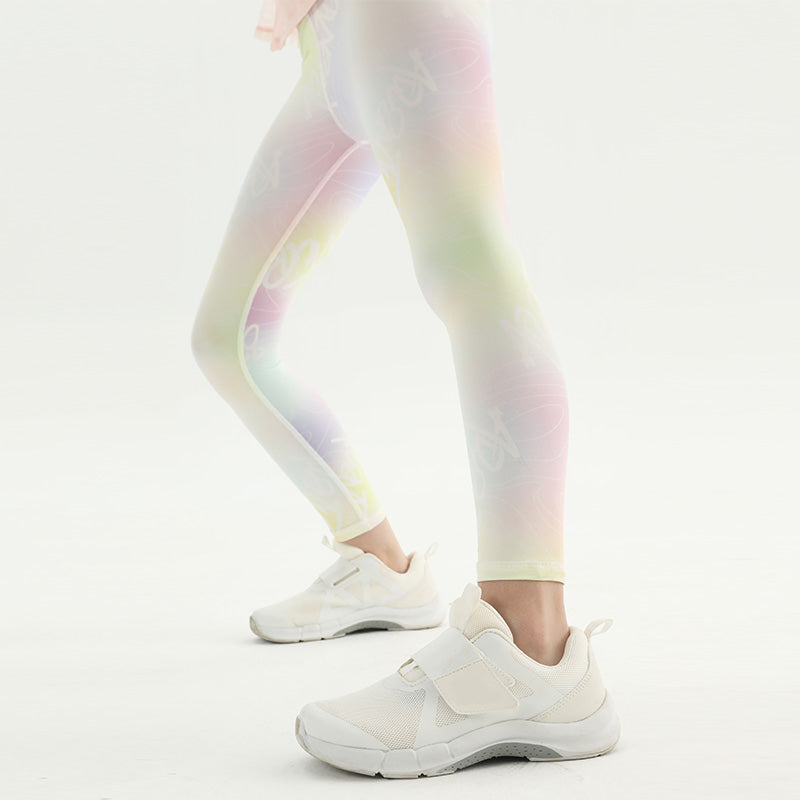 Render pants